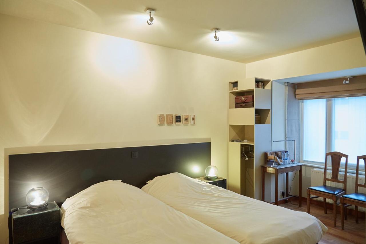 Focus Hotel คอร์ตไรก์ ภายนอก รูปภาพ